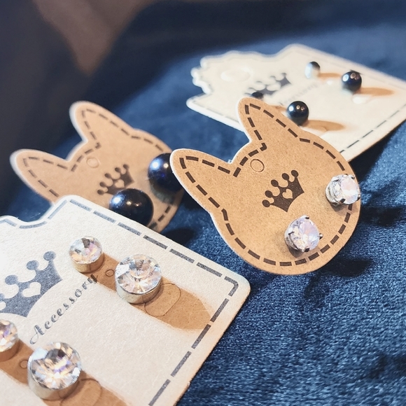 ***DONATED*** Earring Sets - Picture 1 of 3